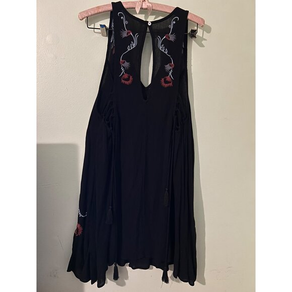 Intimately Free People Black Embroidered Boho Tassel Tunic Dress Sleeveless Keyh - Picture 2 of 16